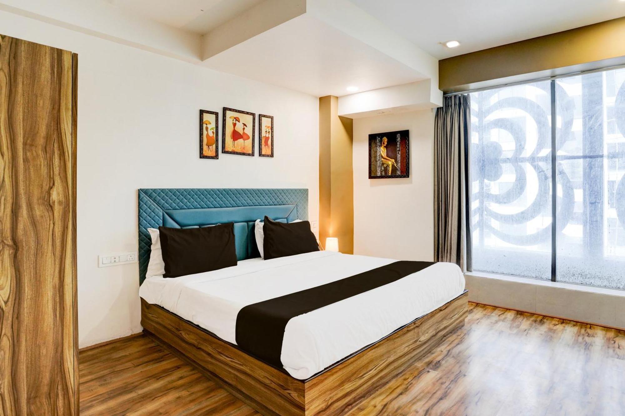 Super Collection O Vesu Surat Formerly Hotel Signature Exterior foto