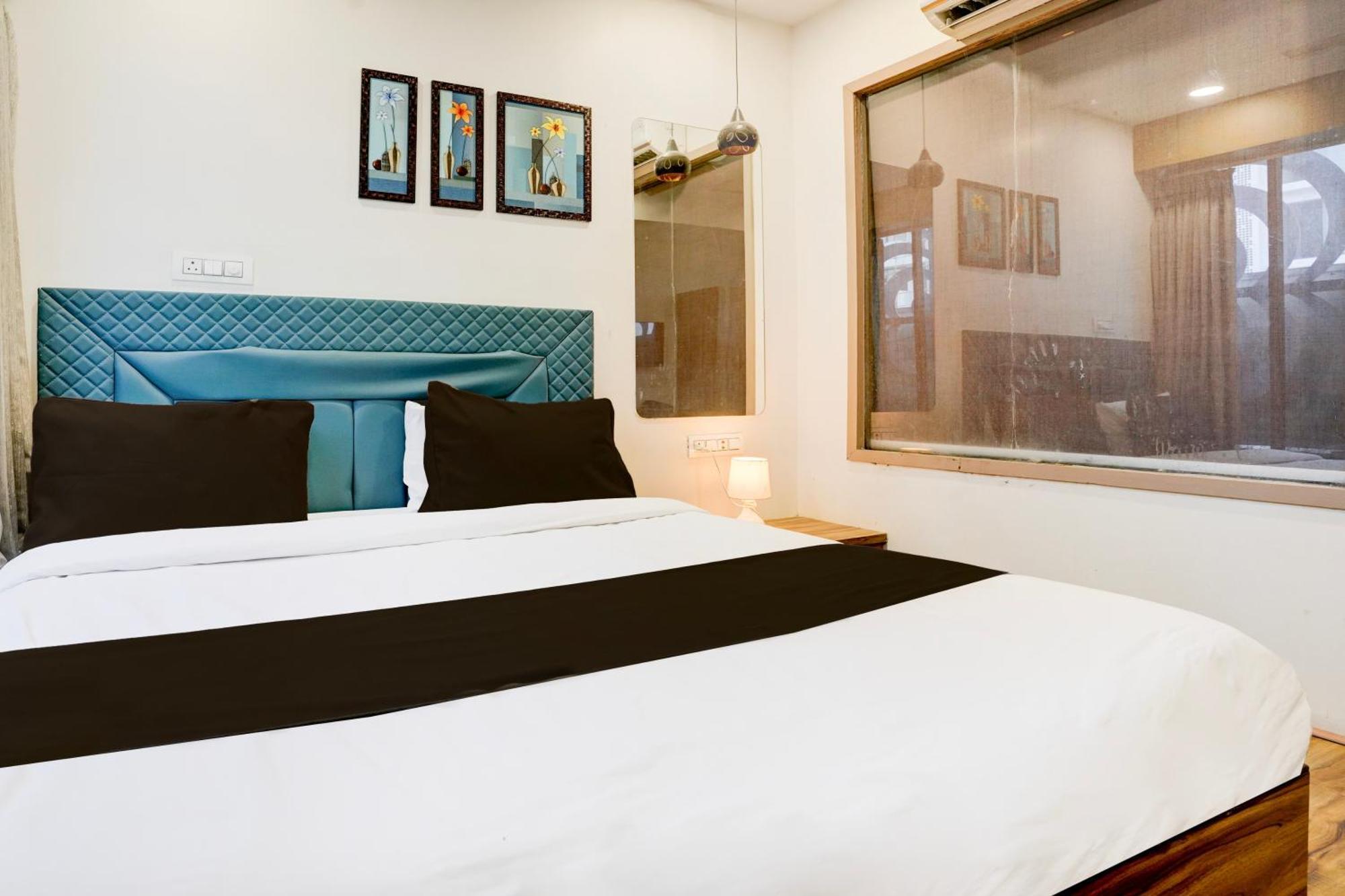 Super Collection O Vesu Surat Formerly Hotel Signature Exterior foto